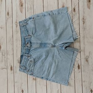 VTG | Levi's 550 Cut Off Shorts